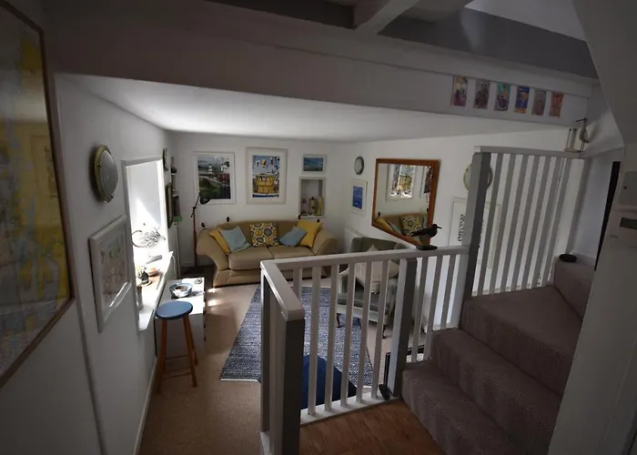 Yewtree Cottage - \'The Art House\' And Garden